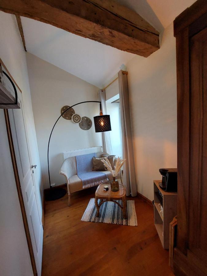 Moulin De Monpoisson Bed and Breakfast Le Puy Exteriör bild